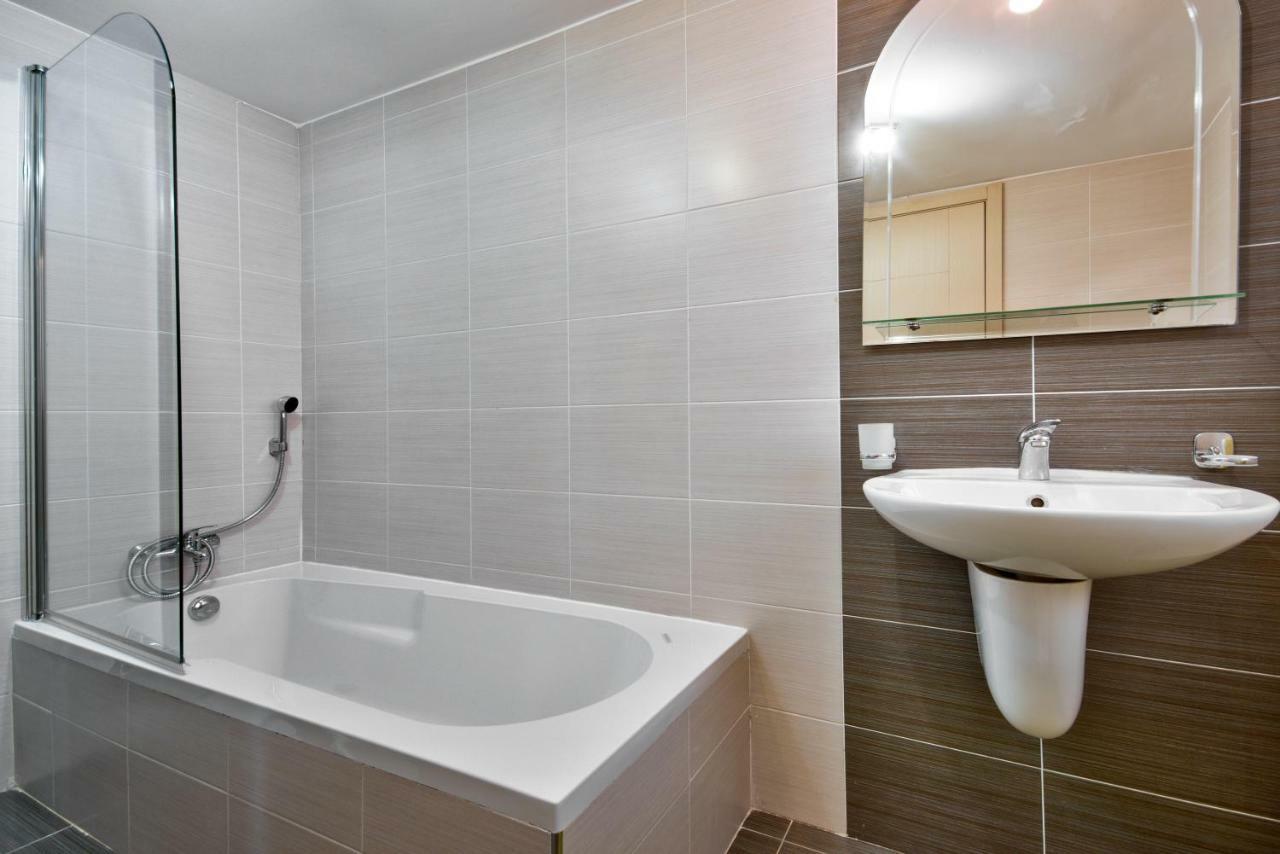 Spinola Court - Stunning Seaview Apartment & Penthouse On Spinola Bay By Shortletsmalta San Julián Exterior foto